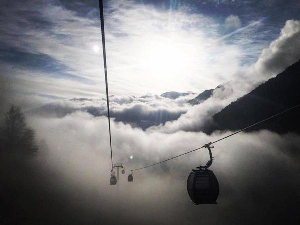 Appartamento Au Dessus Des Toits Cauterets Esterno foto